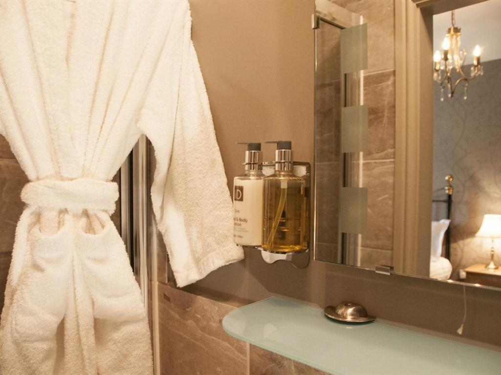 ثيرسك The Poplars Rooms & Cottages المظهر الخارجي الصورة