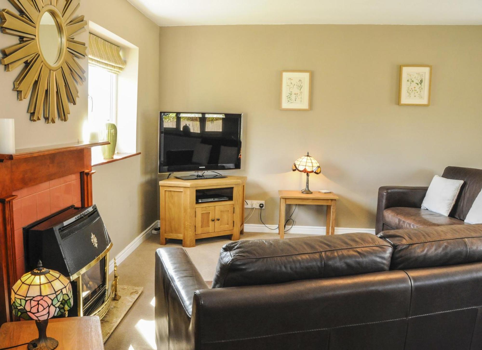 ثيرسك The Poplars Rooms & Cottages المظهر الخارجي الصورة